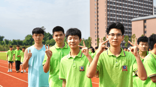 <b>家門口的八好職校！快來看看！你心動(dòng)了嗎？</b>